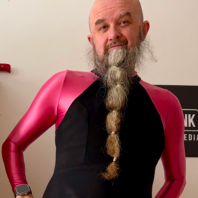 TuxTux👗🧔‍♀️'s avatar